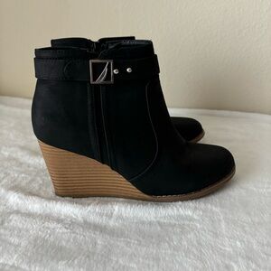 NAUTICA Glady Wedge Heel Ankle Boots, Booties, Black size 10